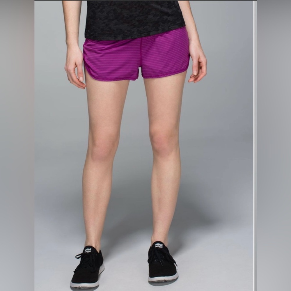 Lululemon Run For Days Short-Regal Plum-Sz 4 EUC💜☀️Anti stink Technology - Picture 2 of 11